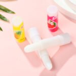 ⁦مرطب شفاه بدون لون⁩ - الصورة ⁦3⁩