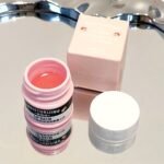 مرطب كلاسيكي للشفايف 🐣💛.