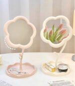 ⁦مرايا مع حامل اكسسوارات 🐰🧚🏻‍♀️🌟🌾💕.⁩ - الصورة ⁦4⁩