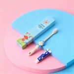 ⁦⁨	فرشاة أسنان مع معجون⁩ - الصورة ⁦4⁩